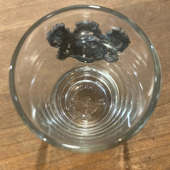 Collectible Chateau Frontenac Quebec Canada  Shot Glass - Picture 3 of 4